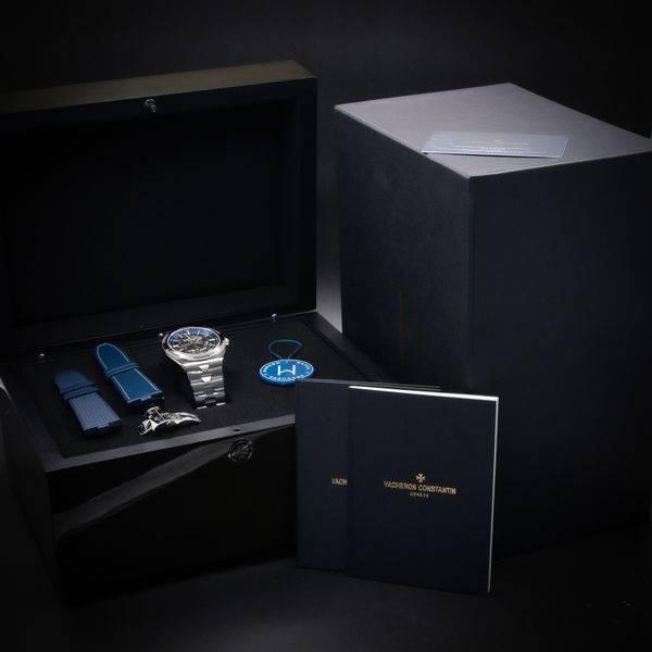 Vacheron Constantin Overseas 6000V/210T-B935
